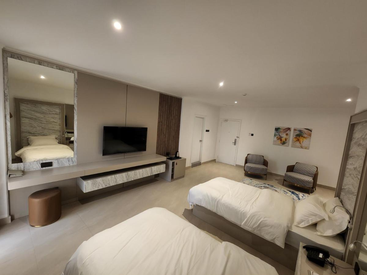 Imperial Suites Hotel Manama Zewnętrze zdjęcie
