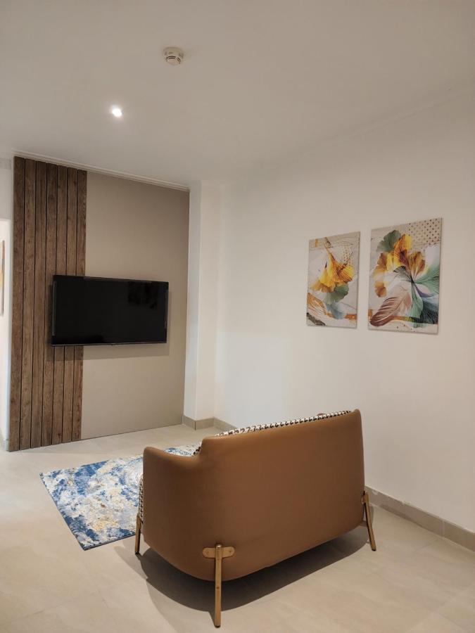Imperial Suites Hotel Manama Zewnętrze zdjęcie