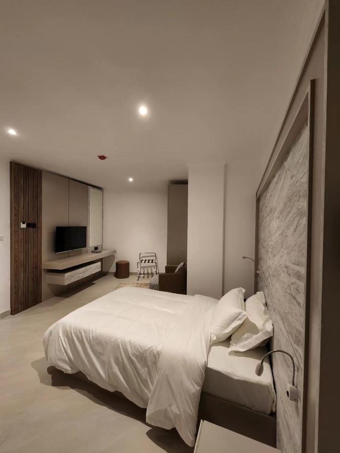 Imperial Suites Hotel Manama Zewnętrze zdjęcie