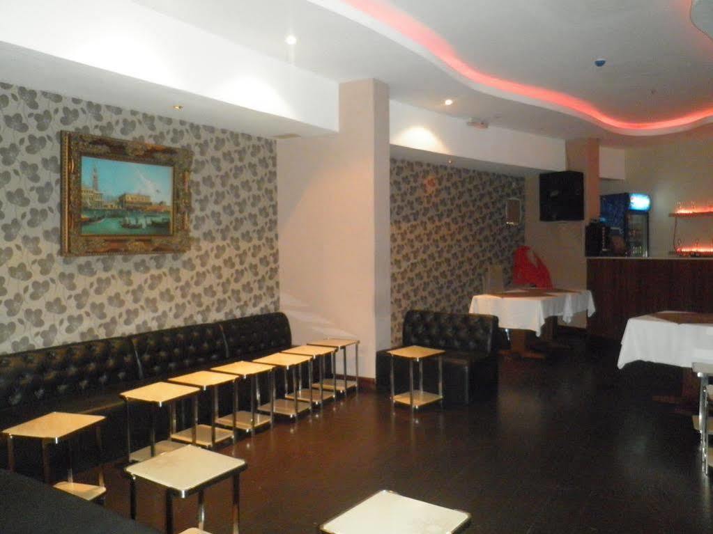 Imperial Suites Hotel Manama Zewnętrze zdjęcie