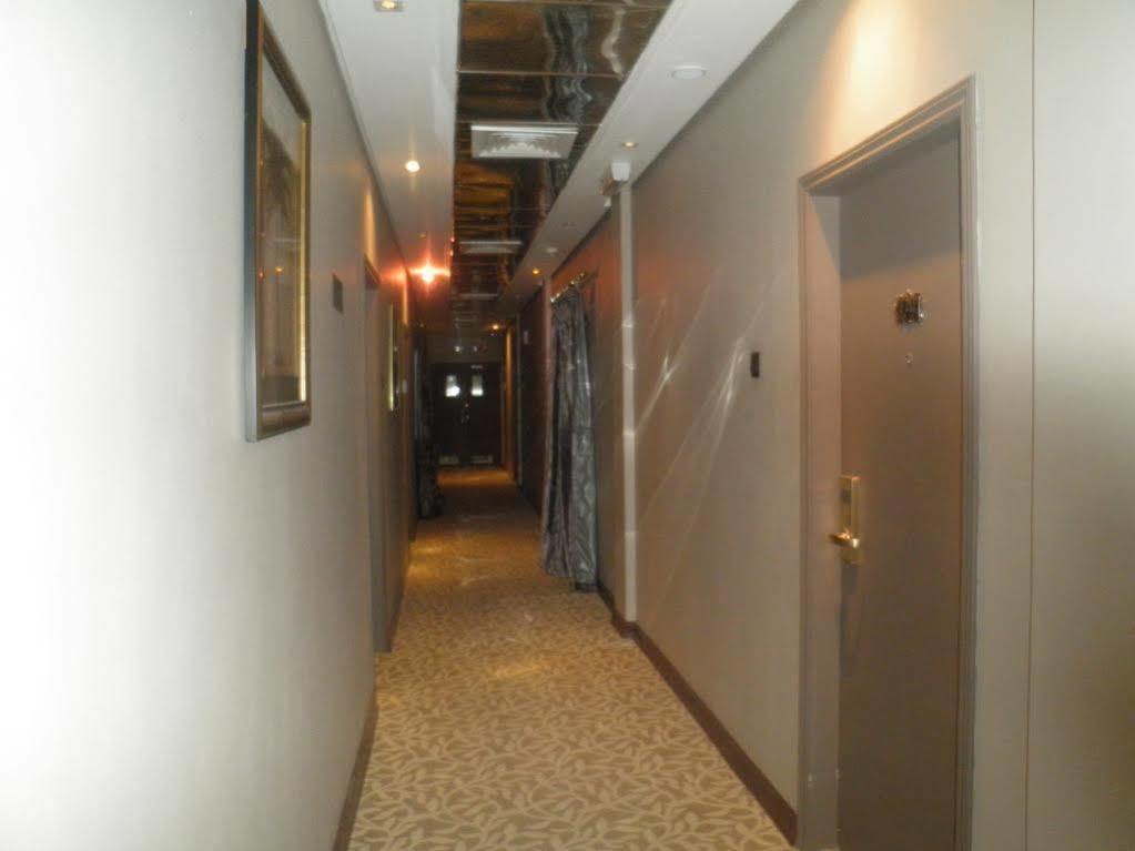 Imperial Suites Hotel Manama Zewnętrze zdjęcie